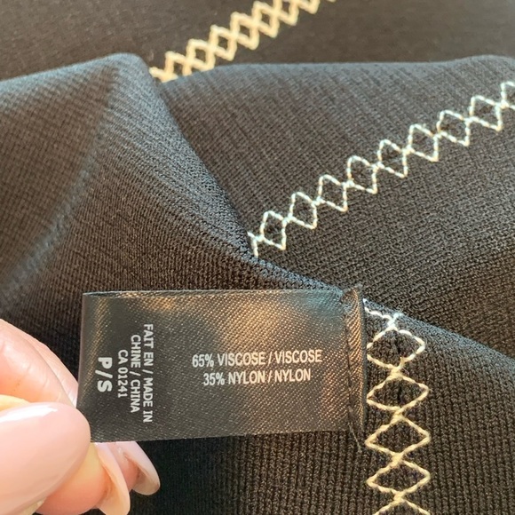 Icone Simons Mini Black Flared Knit Skirt - Picture 6 of 8